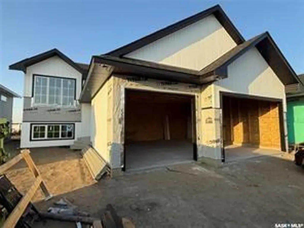 806 Woods Crescent Warman SK S0K 4S0