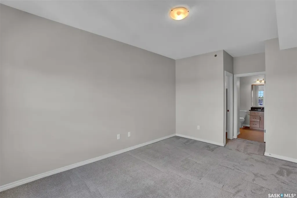 2150 Heseltine Road Regina SK S4V 1L1