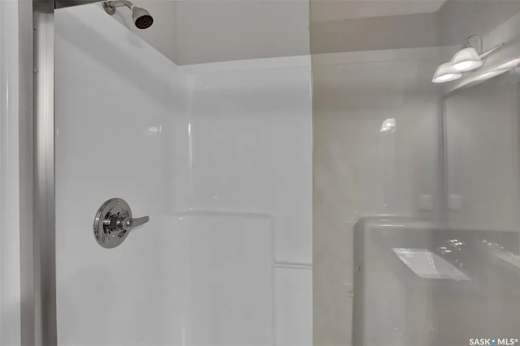 2150 Heseltine Road Regina SK S4V 1L1