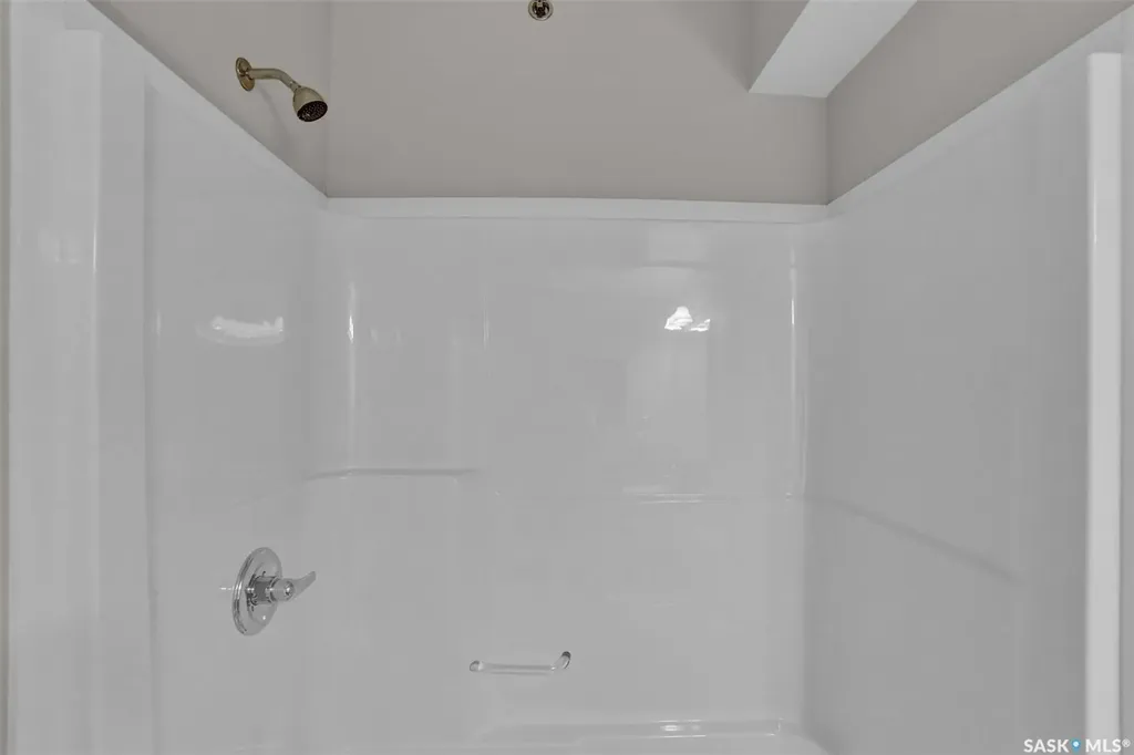 2150 Heseltine Road Regina SK S4V 1L1