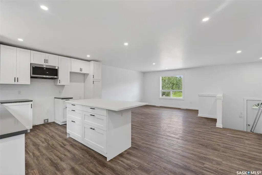 209 Central Avenue S Christopher Lake SK S0J 0N0