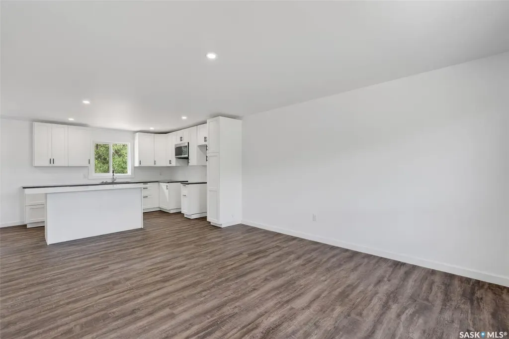 209 Central Avenue S Christopher Lake SK S0J 0N0