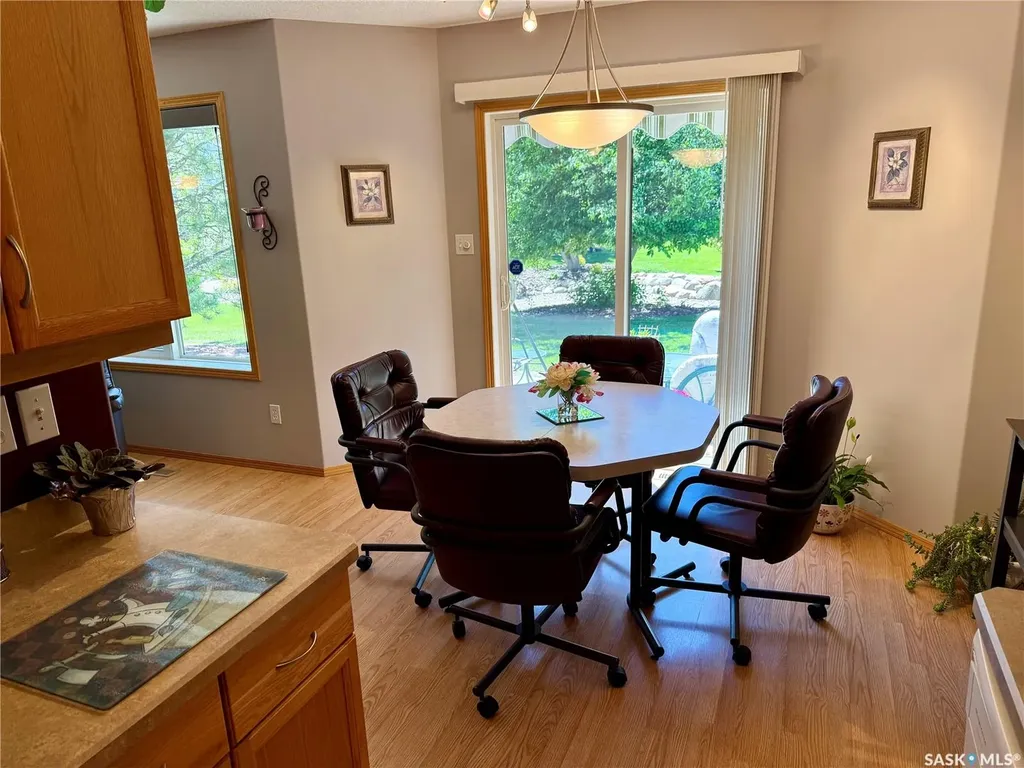 223 Mikkelson Drive Regina SK S4T 0A3