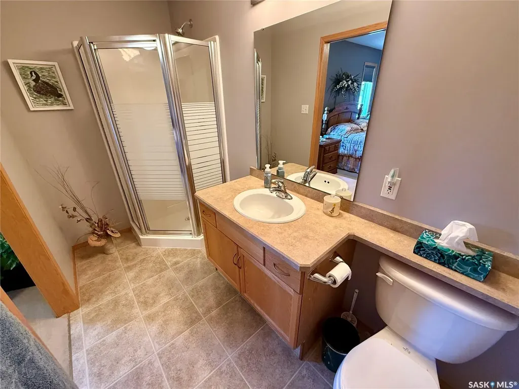 223 Mikkelson Drive Regina SK S4T 0A3