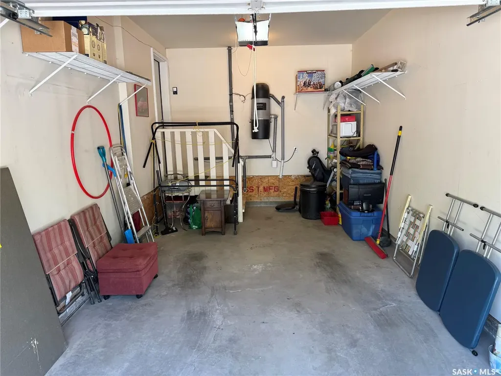 223 Mikkelson Drive Regina SK S4T 0A3