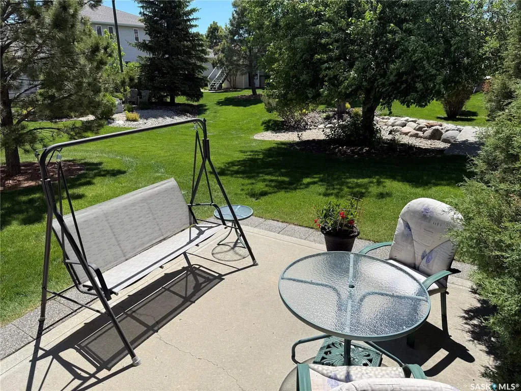 223 Mikkelson Drive Regina SK S4T 0A3