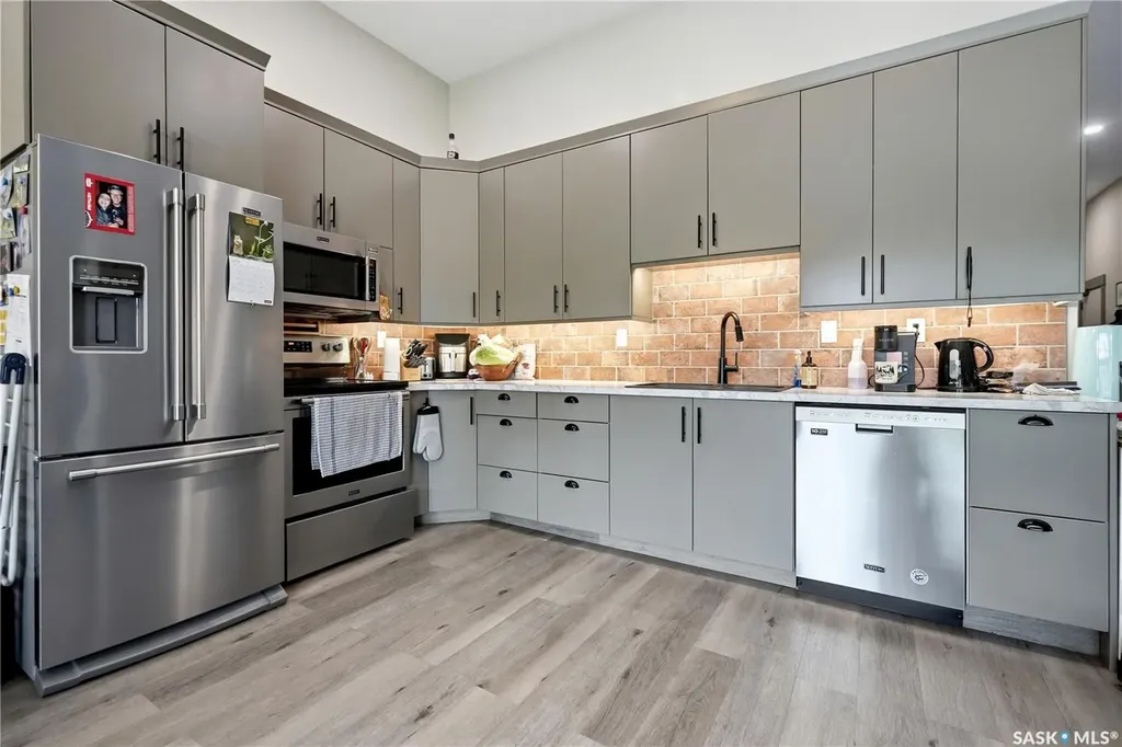 110 Main Street N Moose Jaw SK S6H 3J7