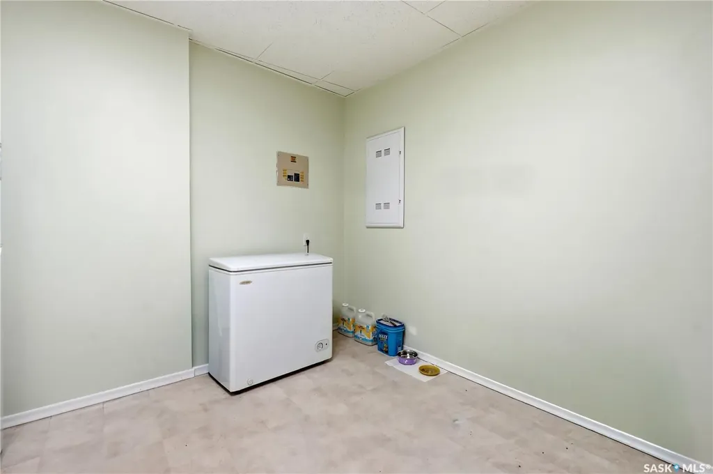 110 Main Street N Moose Jaw SK S6H 3J7