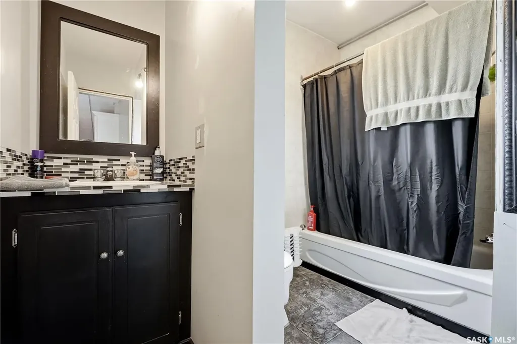 110 Main Street N Moose Jaw SK S6H 3J7