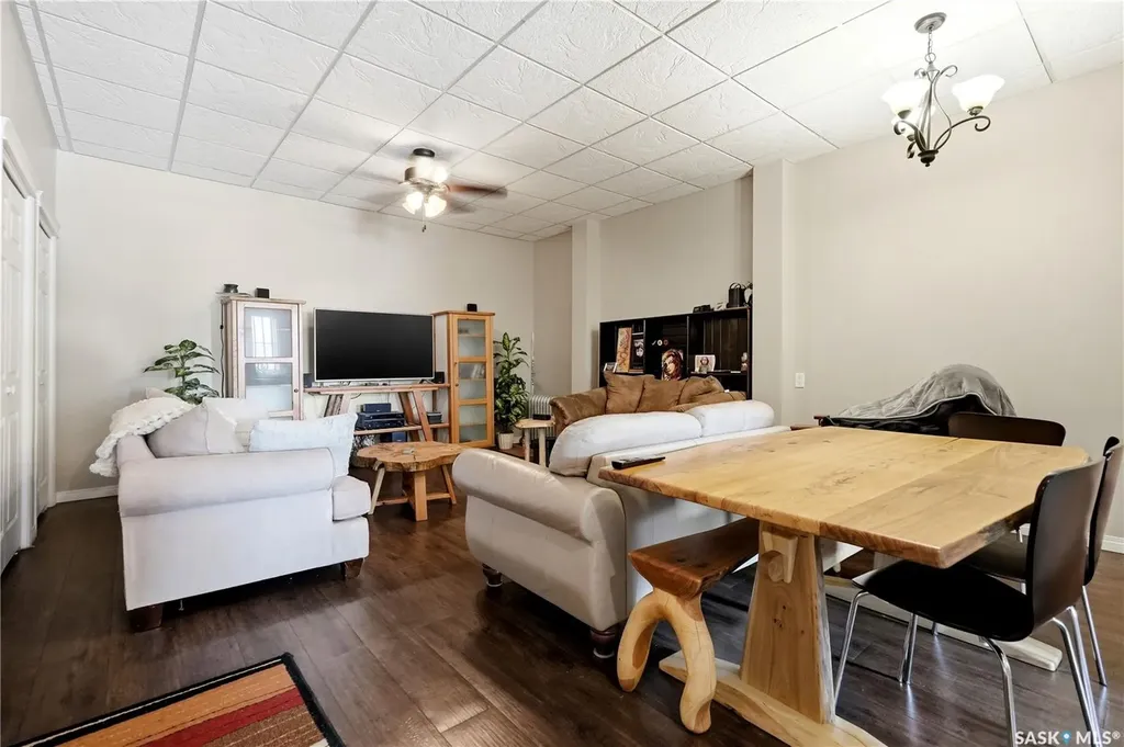 110 Main Street N Moose Jaw SK S6H 3J7