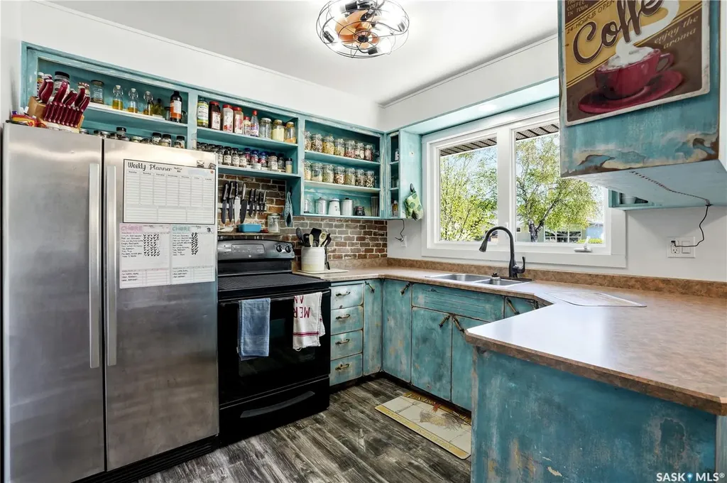 3322 Harrington Street Saskatoon SK S7H 3Y1