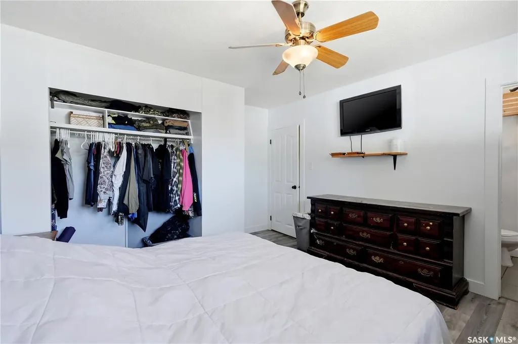 3322 Harrington Street Saskatoon SK S7H 3Y1