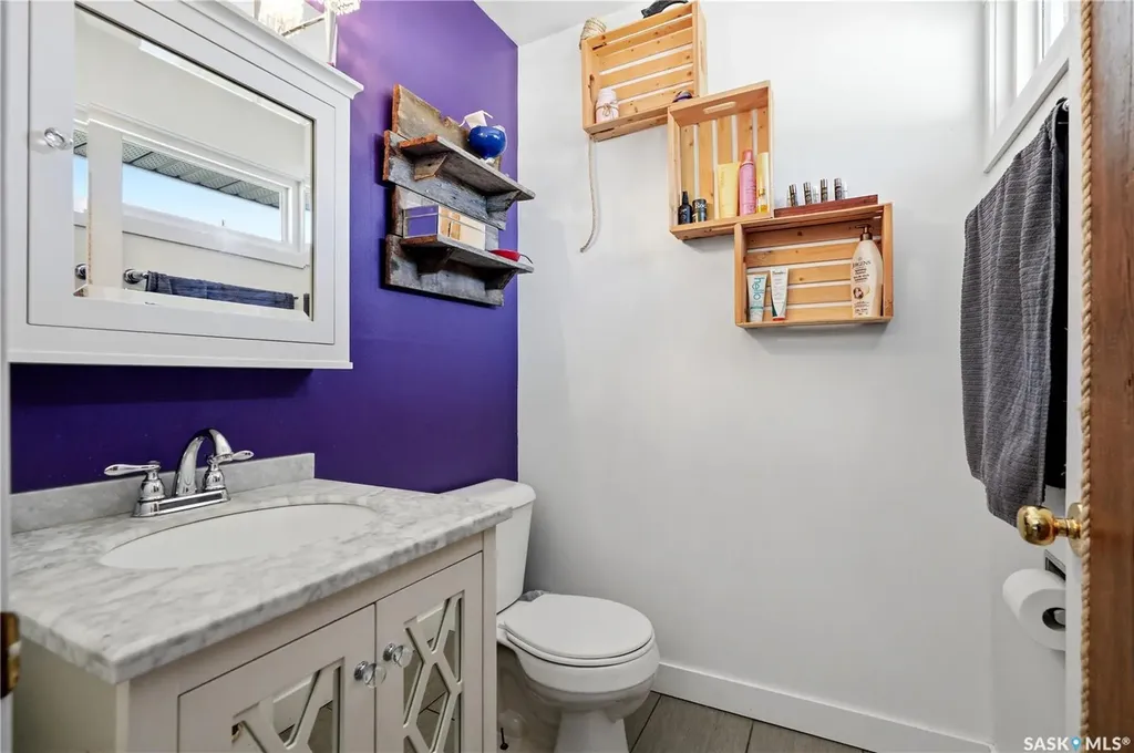 3322 Harrington Street Saskatoon SK S7H 3Y1