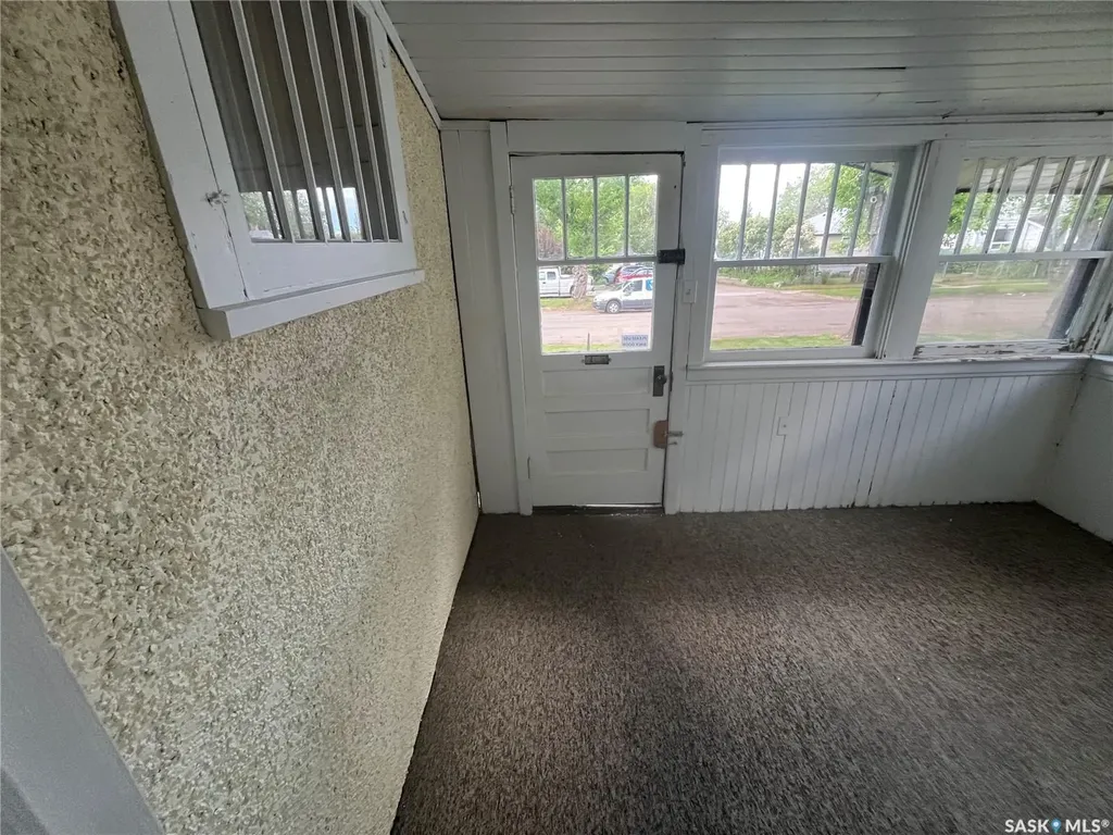 161 21st Street W Prince Albert SK S6V 4H8