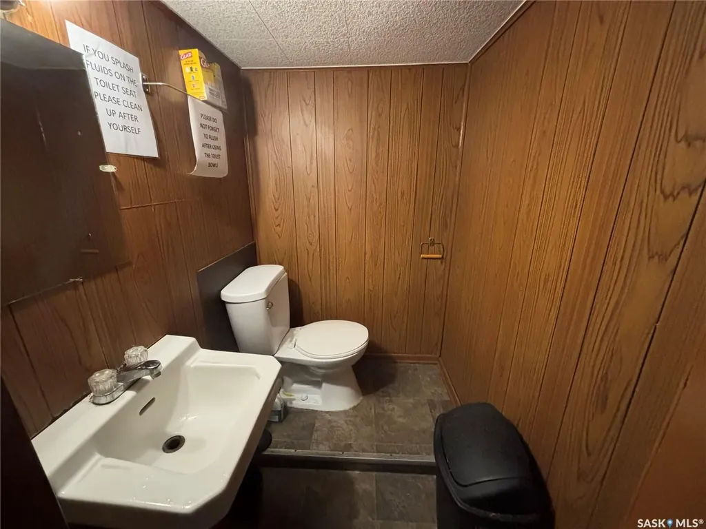 230 10th Street E Prince Albert SK S6V 0Y9