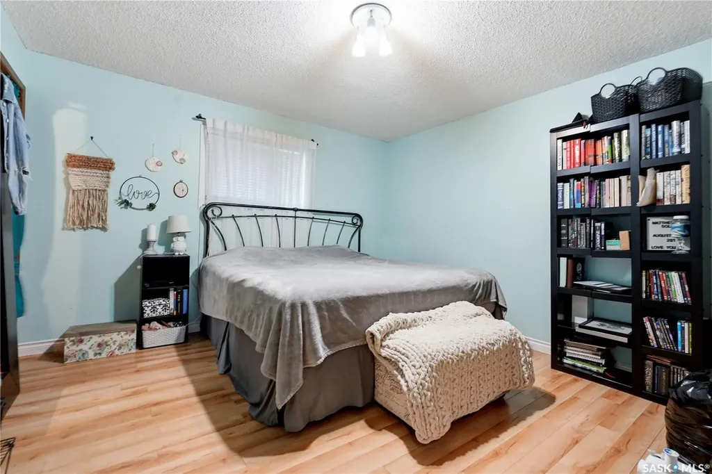 350 Weyakwin Drive Saskatoon SK S7J 4H5