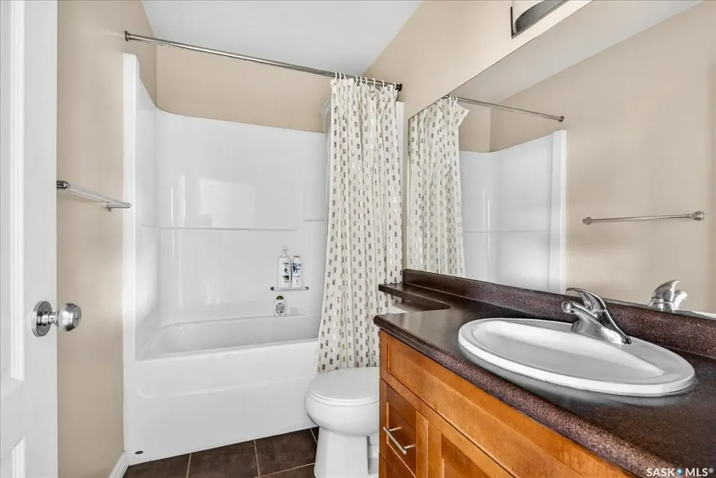 8338 Wascana Gardens Way Regina SK S4V 1E8