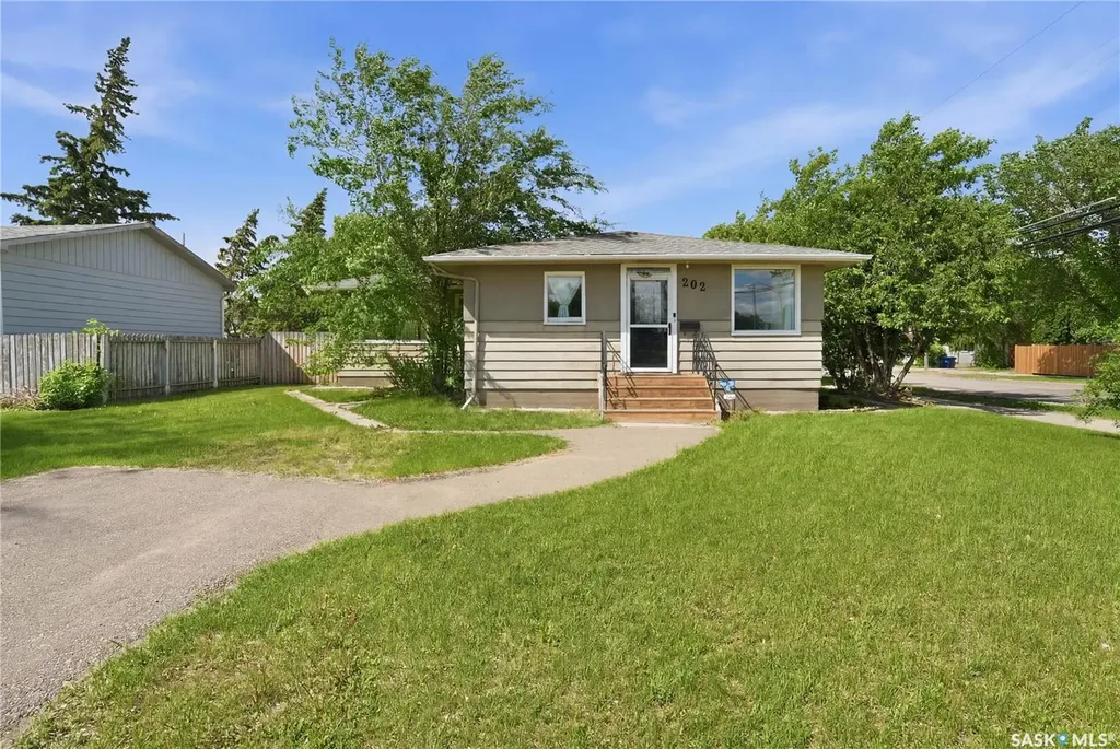 202 26th Street Battleford SK S0M 0E0