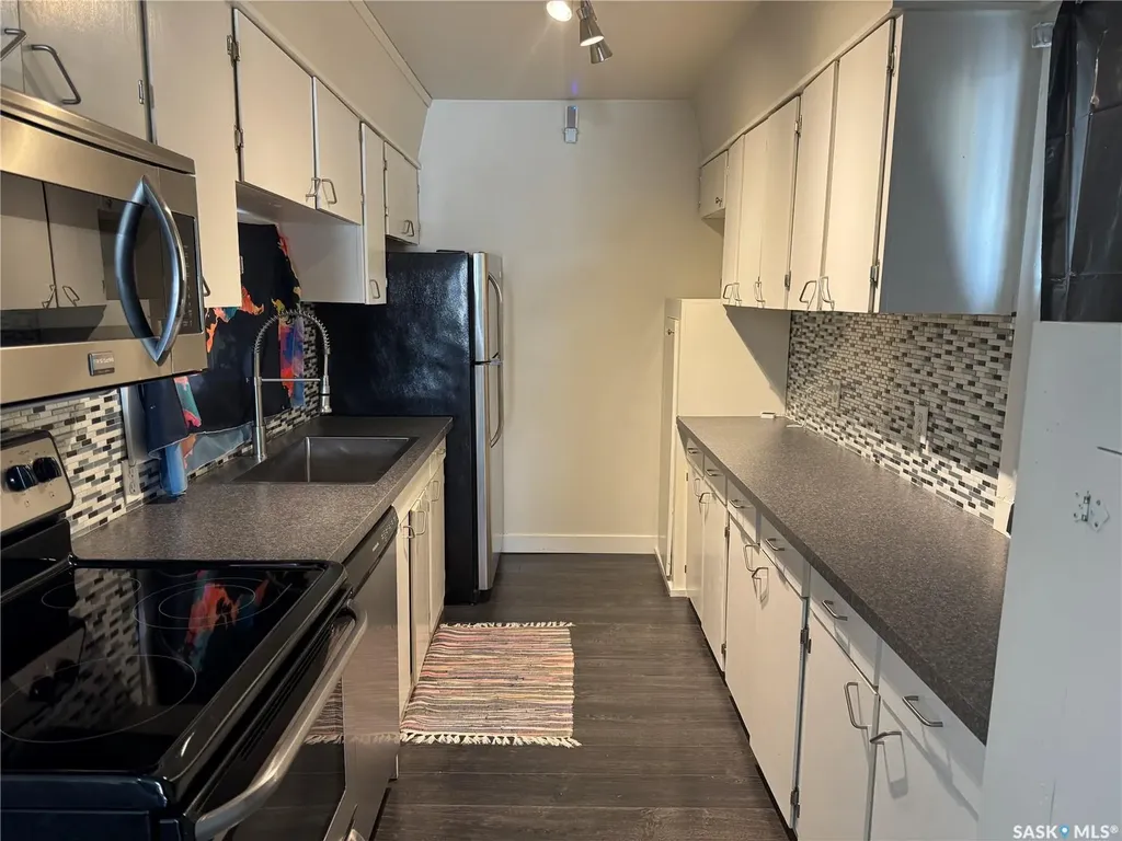 71 22nd Street E Prince Albert SK S6V 1M8