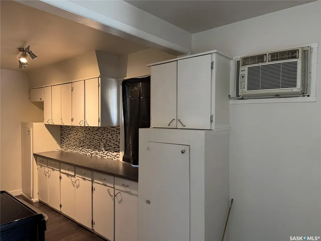 71 22nd Street E Prince Albert SK S6V 1M8