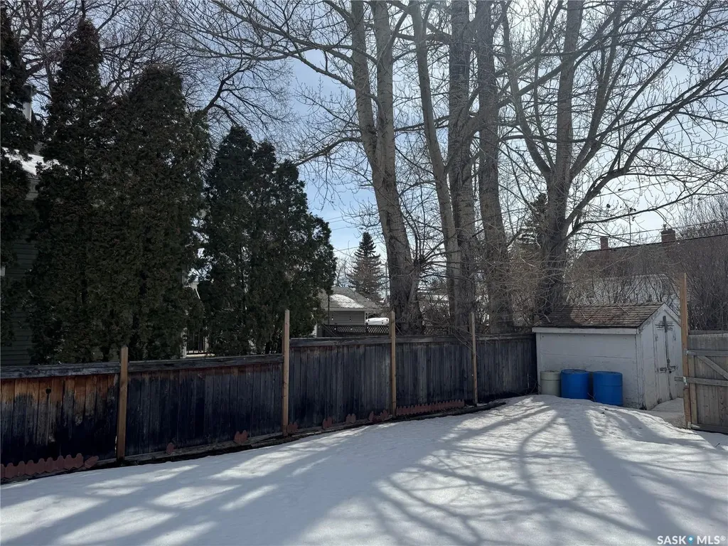 71 22nd Street E Prince Albert SK S6V 1M8