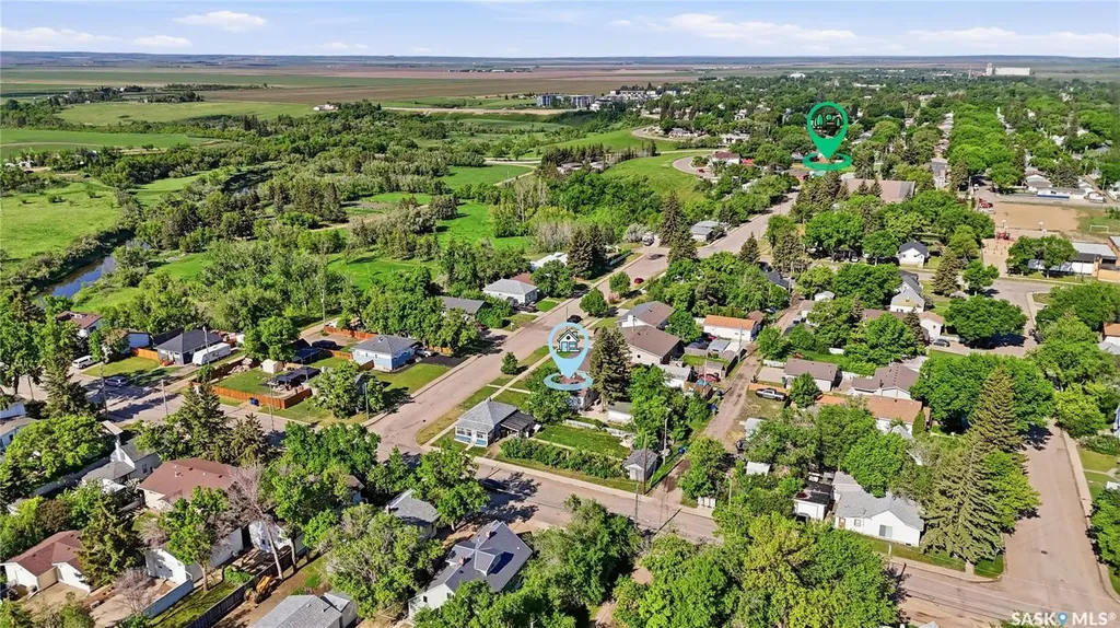 412 Vaughan Street Moose Jaw SK S6H 5N2