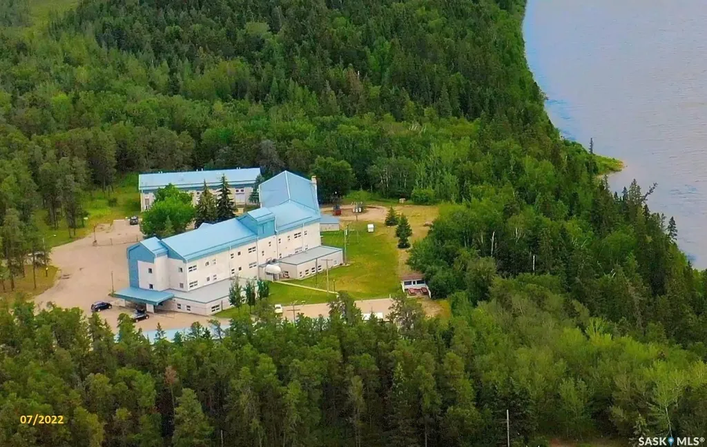 102 Manor Drive Nipawin SK S0E 1E0