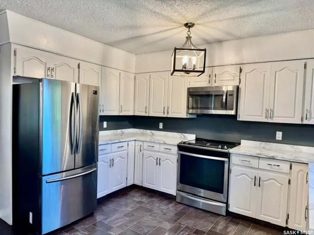 503 2nd Street NE Watson SK S0K 4V0