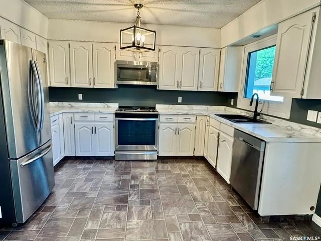 503 2nd Street NE Watson SK S0K 4V0