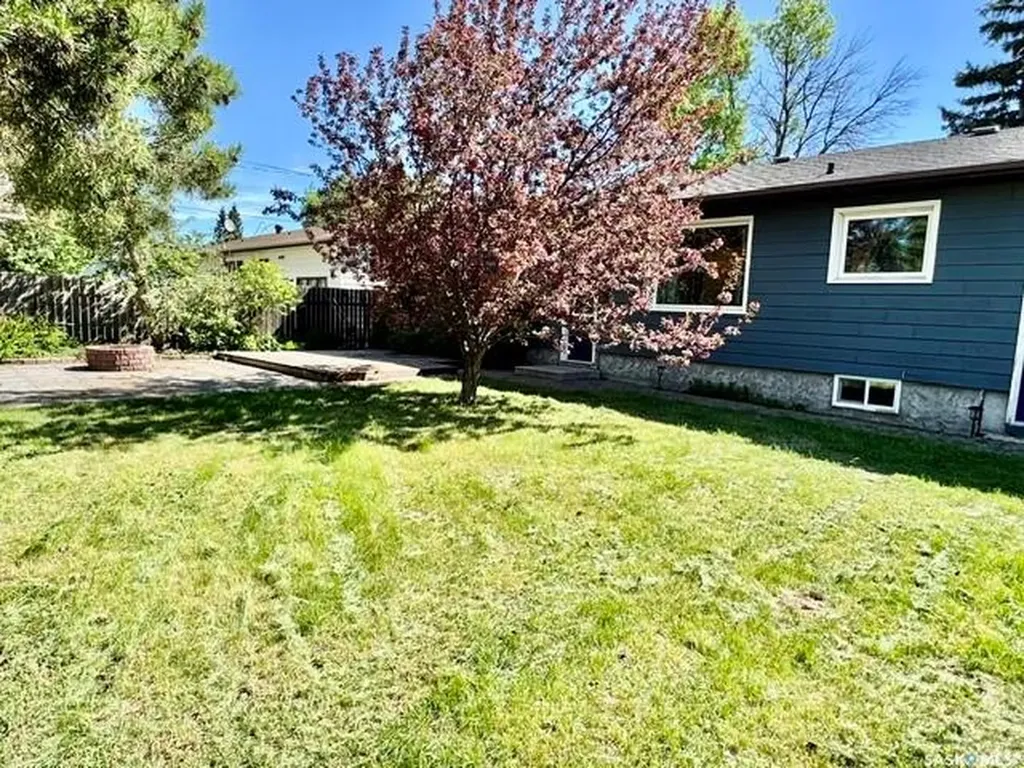 503 2nd Street NE Watson SK S0K 4V0