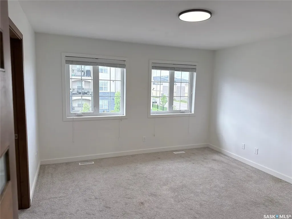 147 Tweed Lane Saskatoon SK S7V 0K1