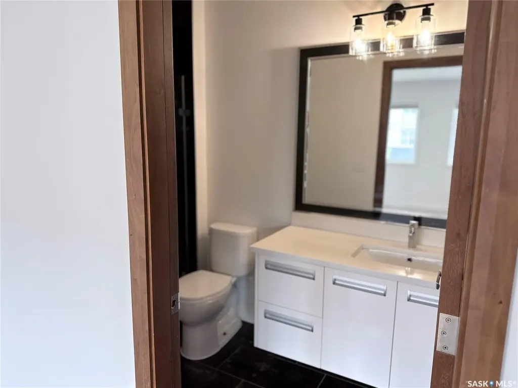 147 Tweed Lane Saskatoon SK S7V 0K1