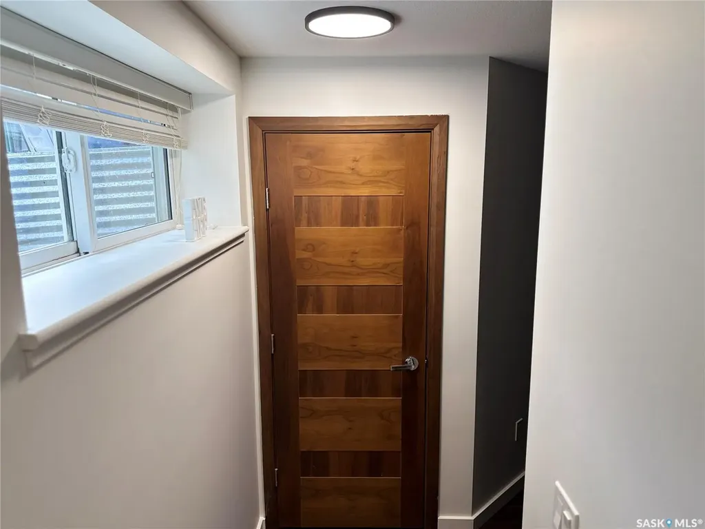 147 Tweed Lane Saskatoon SK S7V 0K1