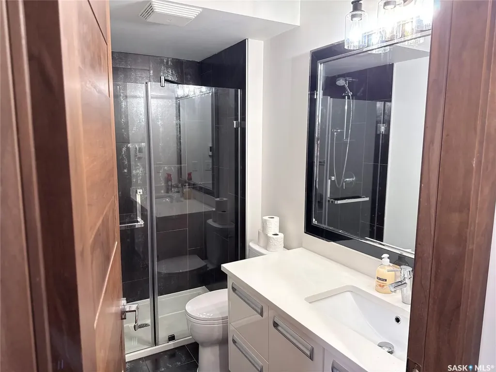 147 Tweed Lane Saskatoon SK S7V 0K1
