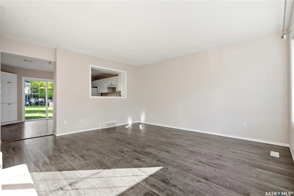 670 Kenderdine Road Saskatoon SK S7N 4W2