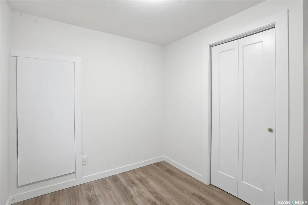 1035 Boychuk Drive Saskatoon SK S7H 5B2