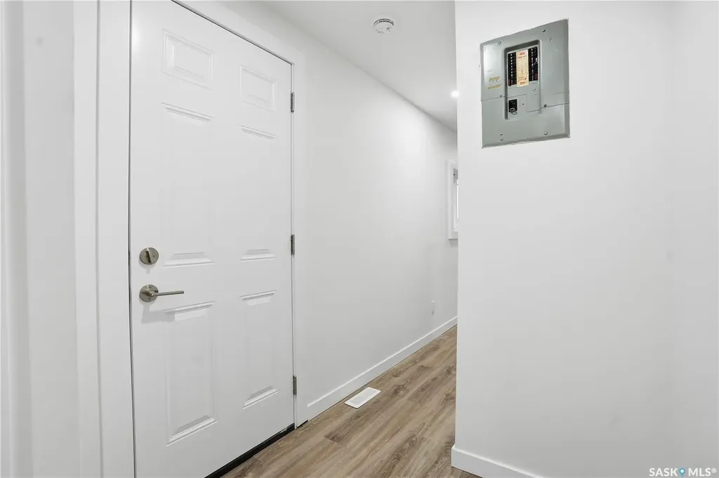 1035 Boychuk Drive Saskatoon SK S7H 5B2