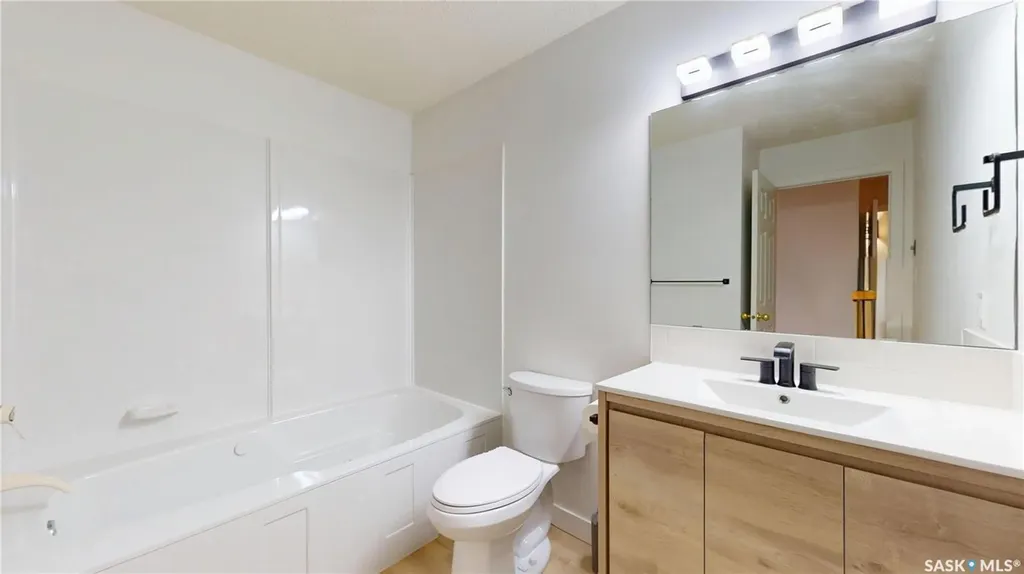 2315 Cornwall Street Regina SK S4P 2L4