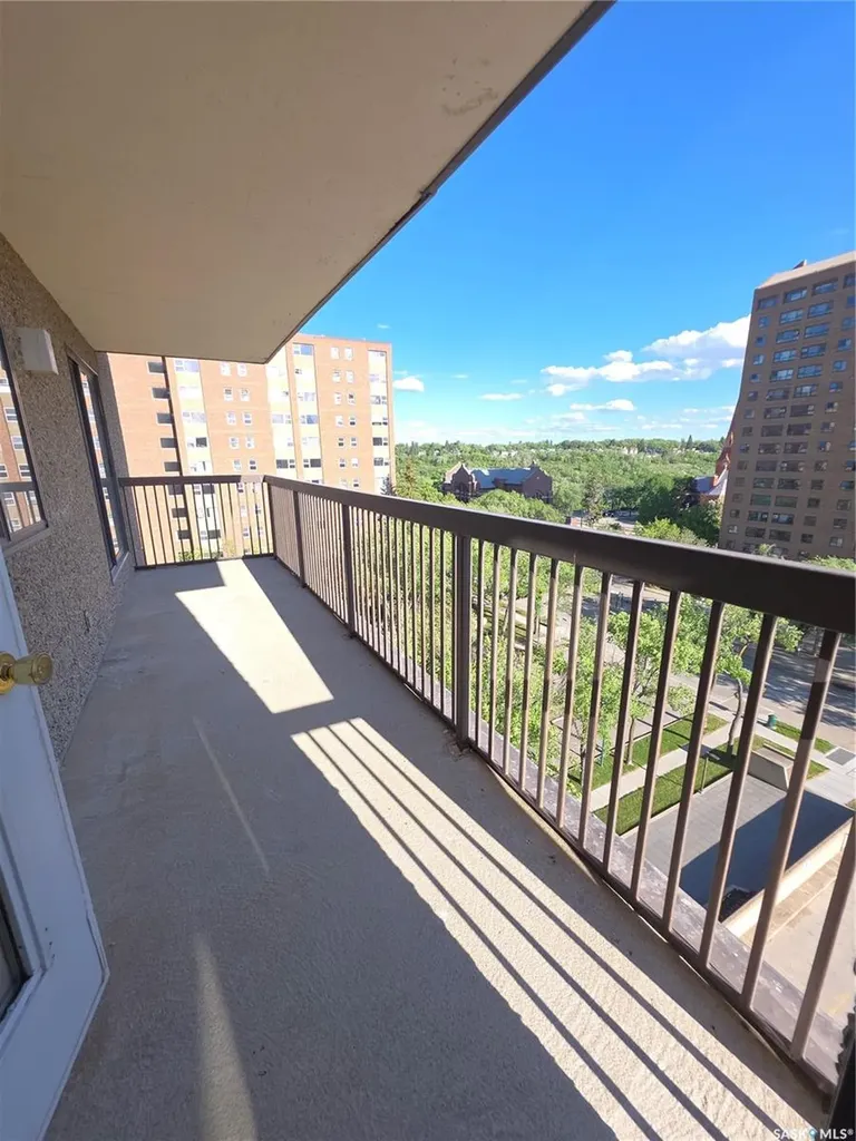 311 6th Avenue N Saskatoon SK S7K 7A9