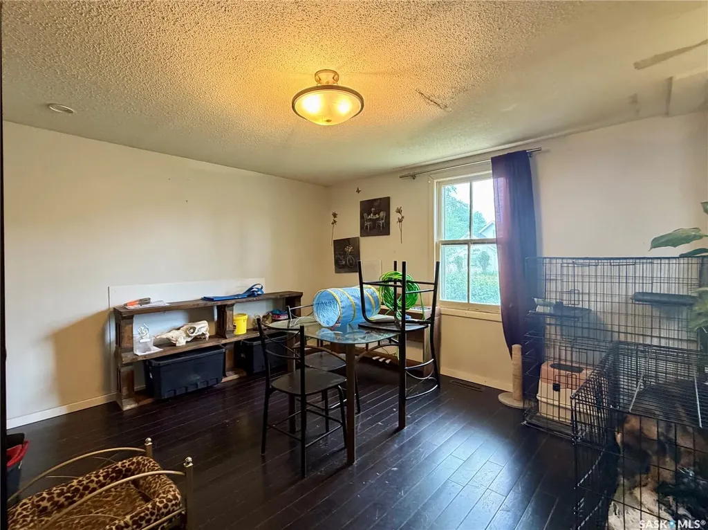 233 Herbert Street E Swift Current SK S9H 1M3