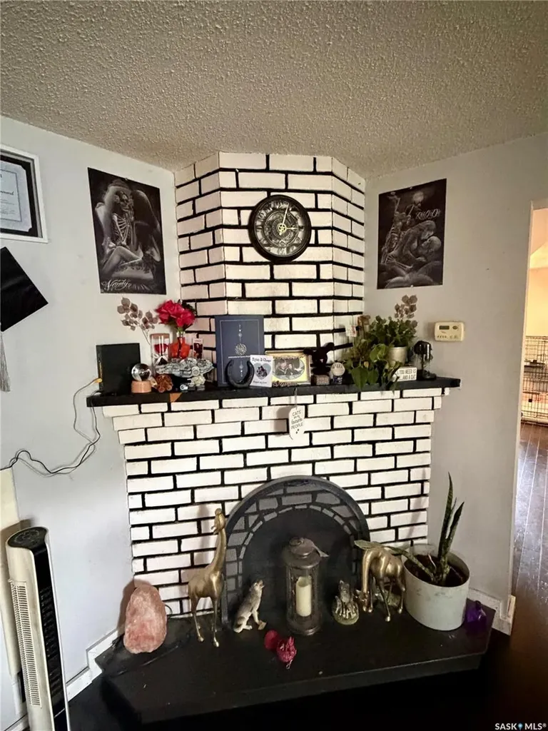 233 Herbert Street E Swift Current SK S9H 1M3