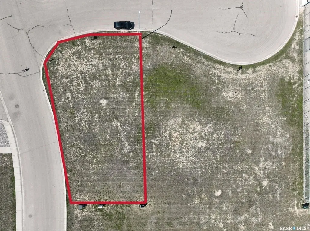 26 Copper Ridge Cove Moose Jaw SK S6H 4R1