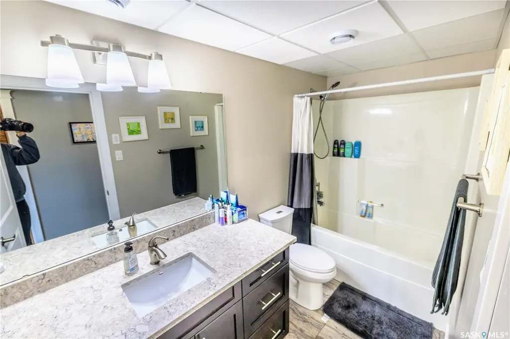 1178 Meier Drive Moose Jaw SK S6J 0B2
