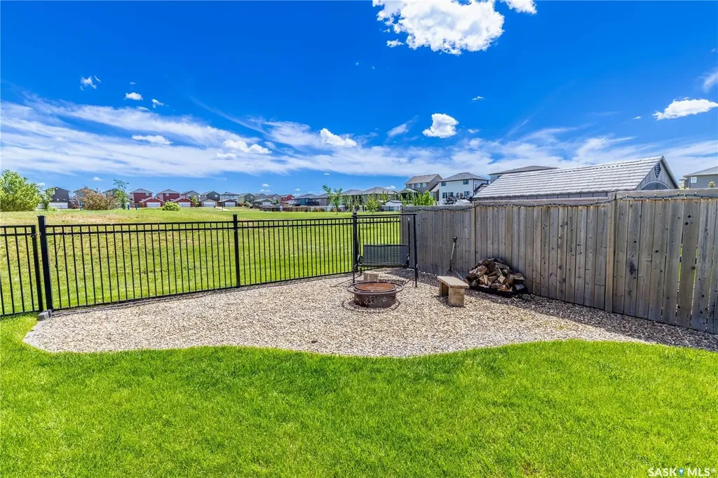 1178 Meier Drive Moose Jaw SK S6J 0B2