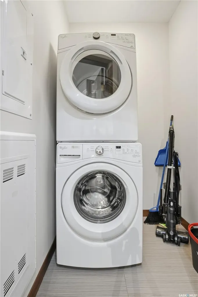 2101 Heseltine Road Regina SK S4V 3H1