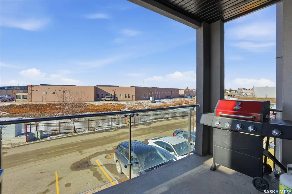 2101 Heseltine Road Regina SK S4V 3H1
