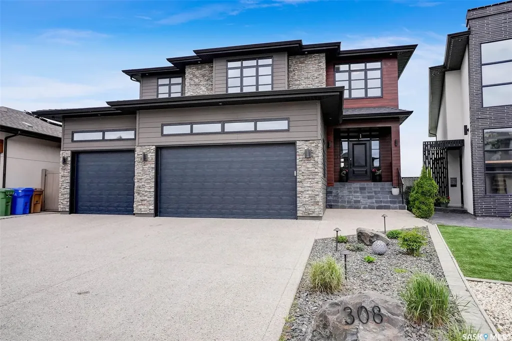 308 Brookview Drive Regina SK S4Y 0B2