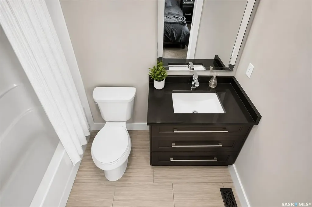 308 Brookview Drive Regina SK S4Y 0B2