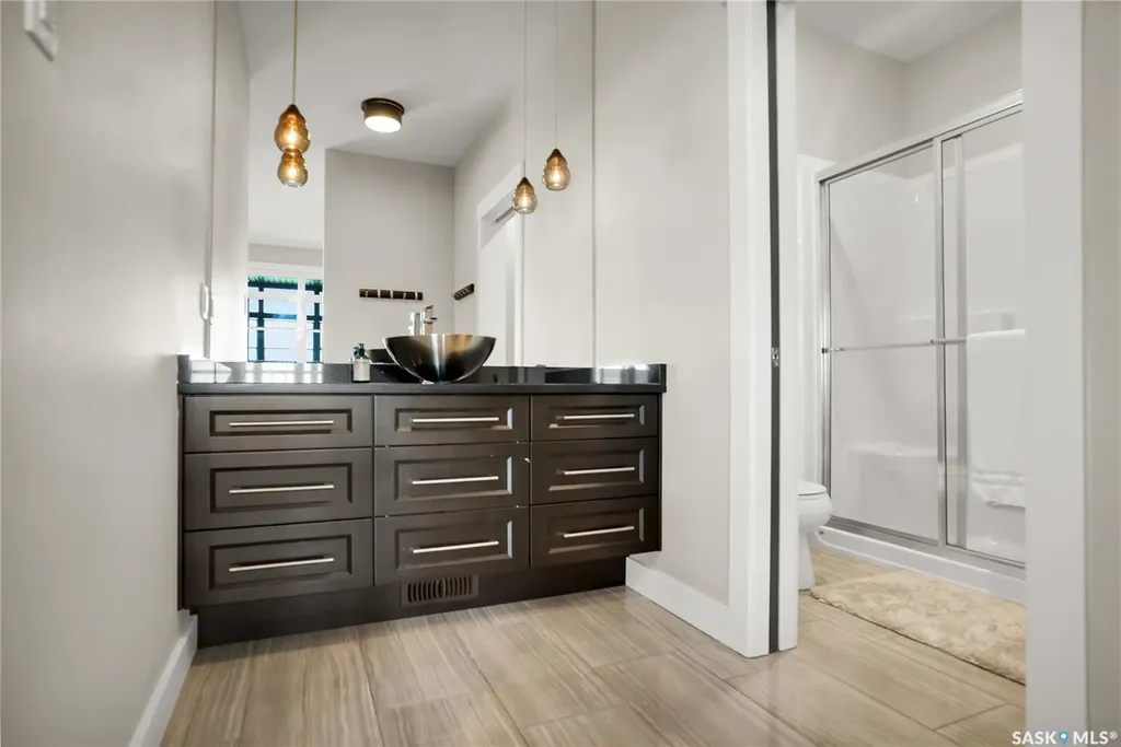 308 Brookview Drive Regina SK S4Y 0B2