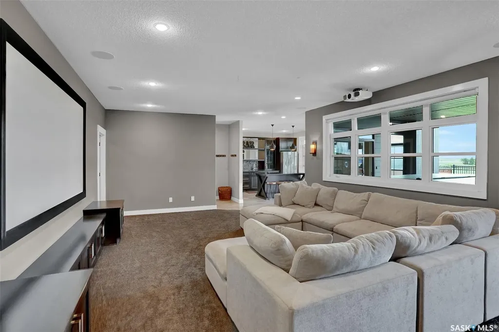 308 Brookview Drive Regina SK S4Y 0B2